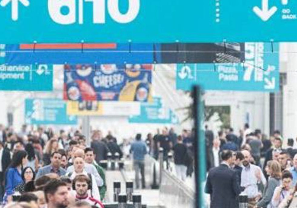 Foto-Host-23_1-mobile